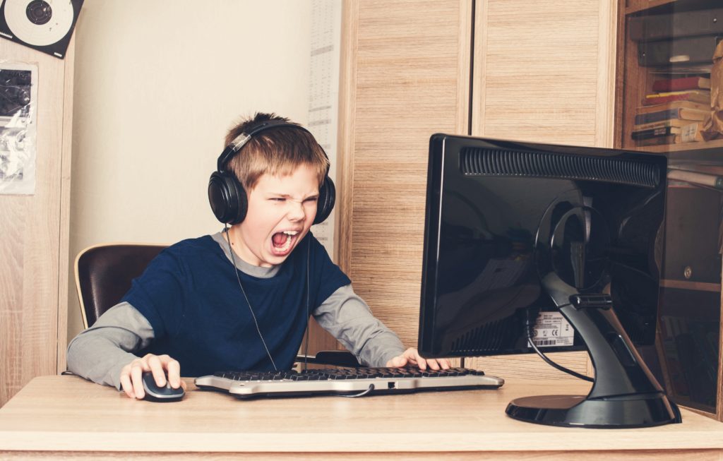 Raging out during gaming is not okay